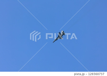 F-16  ファイティング・ファルコン 訓練飛行 126560737