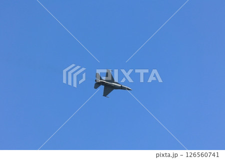 F-16  ファイティング・ファルコン 訓練飛行 126560741