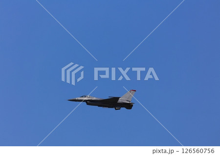 F-16  ファイティング・ファルコン 訓練飛行 126560756