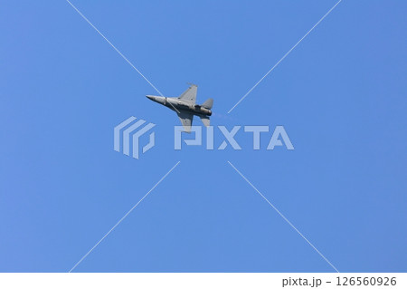 F-16  ファイティング・ファルコン 訓練飛行 126560926
