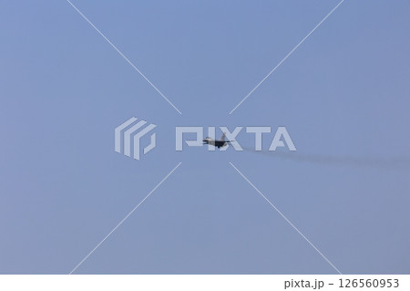 F-16 ファイティング・ファルコン 訓練飛行 F-16 ファイティング・ファルコン 訓練飛行 126560953