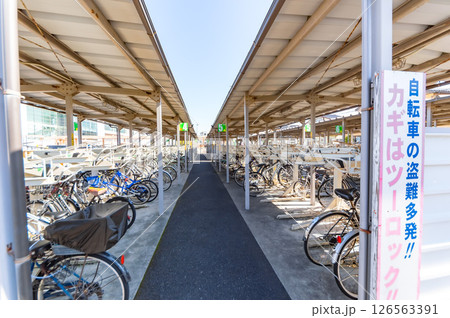 駅前の駐輪場 (2段式サイクルポート) 126563391