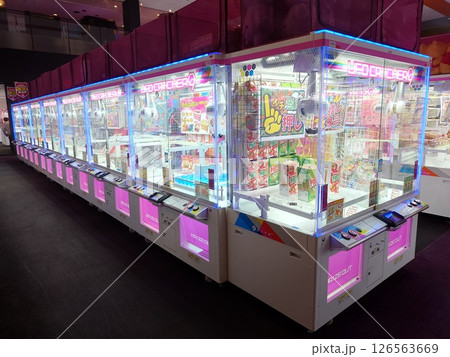 ラウンドワンにあるクレーンゲーム機 126563669