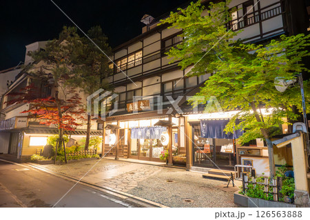 草津温泉 西の河原通りの夜景 草津温泉 西の河原通りの夜景 126563888