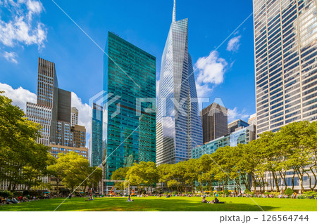 Bryant Park  in downtown Manhattan, New York City 126564744