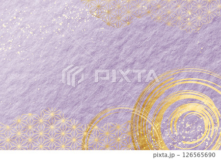 紫 和風 金・高級感・雲 和紙の背景 紫 和風 金・高級感・雲 和紙の背景 126565690