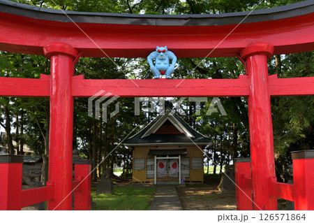 津軽地方　鳥居の鬼コ　三社神社 126571864