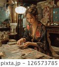 和服のタロット占い師 126573785