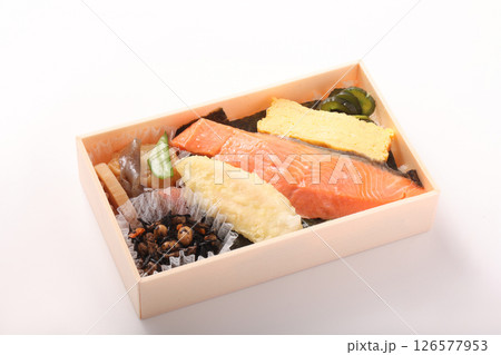 銀鮭塩麹焼き弁当 126577953