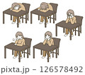 机に向かって落ち込む若い女性（私服） 126578492