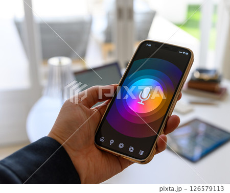 スマホとマイクアイコン スマホとマイクアイコン 126579113