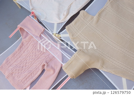 平干し・陰干しの洗濯物 126579750