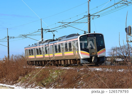 【JR東日本】冬のE129系（白新線：黒山〜佐々木） 126579793
