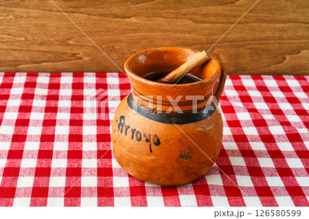 メキシコのコーヒー　カフェ・デ・オジャ　(Café de Olla) 126580599