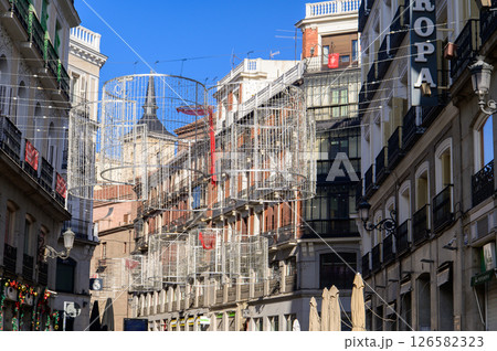スペインマドリードのとても美しい街並み風景 126582323