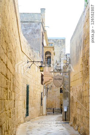 マルタにある最古の都市イムディーナのとても美しい風景 126582807