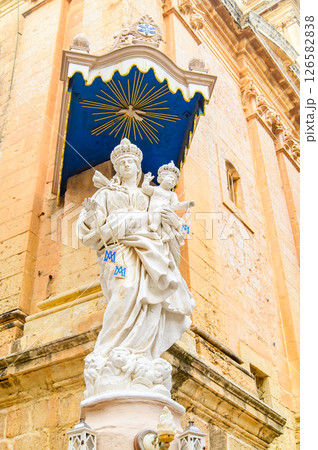 マルタにある最古の都市イムディーナのとても美しい風景 126582838