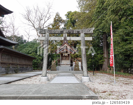 松江城内にある松江神社に祀られる福徳稲荷社 126583419