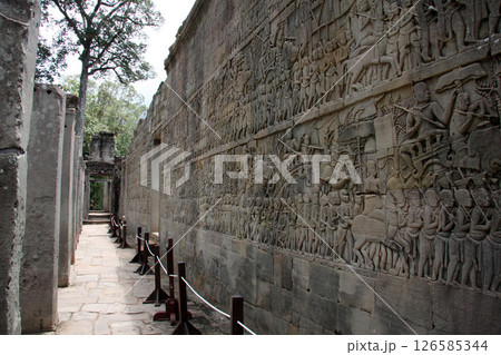 アンコールトム バイヨン　カンボジア　シェムリアップ 126585344