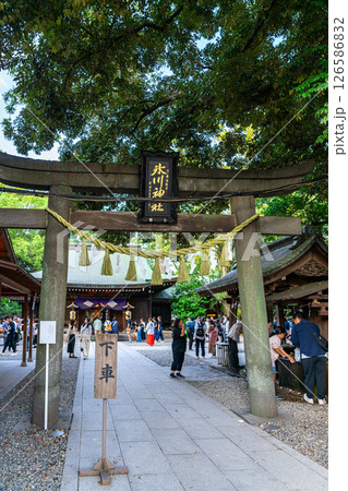 【埼玉県】川越にある氷川神社の鳥居 【埼玉県】川越にある氷川神社の鳥居 126586832