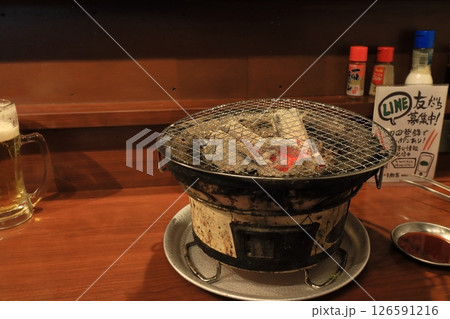 焼肉屋の七輪 炭火焼肉の七輪 焼肉屋の七輪 炭火焼肉の七輪 126591216