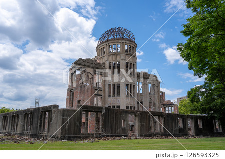 Genbaku Dome ruins at Hiroshima Peace Memorial in Japan 126593325