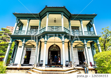 初夏の相楽園の風景　国指定重要文化財の旧ハッサム住宅4　兵庫県神戸市中央区 126594353