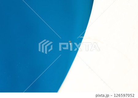 小さなメダカの稚魚 小さなメダカの稚魚 126597052