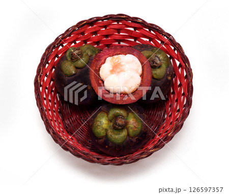 Mangosteen basket Mangosteen basket 126597357