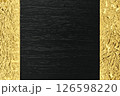 黒塗りの板と金色の和紙の背景素材 126598220