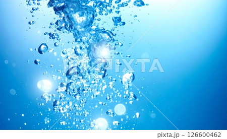 水中から見た水面と泡 126600462