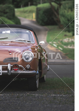 クラシックカーの魅力 126601886
