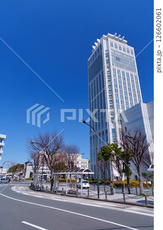 神奈川県・横須賀 京急本線 汐入駅周辺の風景 神奈川県・横須賀 京急本線 汐入駅周辺の風景 126602061