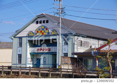 徳島県美馬市　脇町劇場オデオン座 126606502