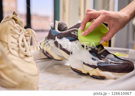 Cleaning Sneakers A Comprehensive Step-by-step Maintenance Guide for Optimal Care Cleaning Sneakers A Comprehensive Step-by-step Maintenance Guide for Optimal Care 126610867