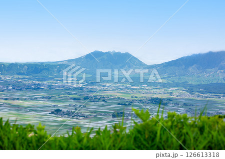大観峰から見た阿蘇盆地 126613318