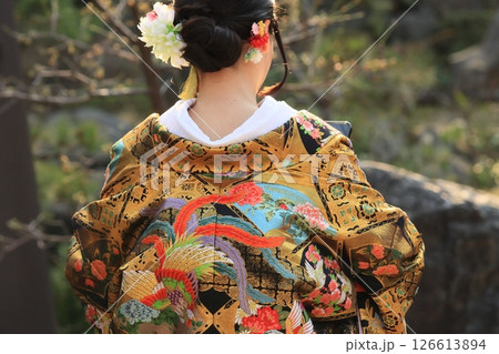 色打掛の花嫁　日本の結婚式 126613894