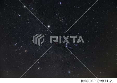 秋の星空　オリオン座と冬のダイヤモンド 126614121
