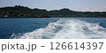 船から見た島 126614397