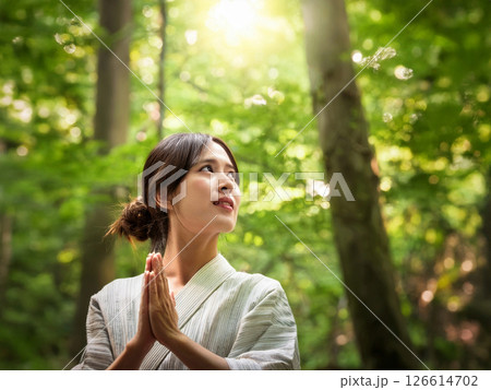 未来を予言するシャーマンのイメージ 未来を予言するシャーマンのイメージ 126614702