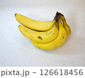 バナナ、シュガースポット、完熟バナナの写真 126618456