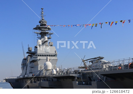 一般公開される護衛艦いずも　海上自衛隊のヘリコプター護衛艦 126618472