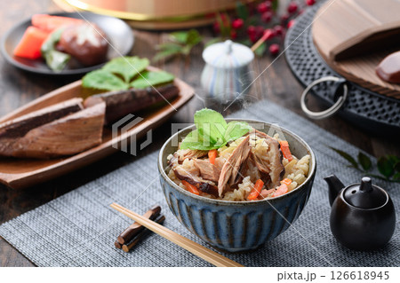 かつお生節の炊き込みごはん 126618945