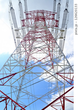 千葉県 手賀沼沿いに架かる架空送電線と鉄塔 千葉県 手賀沼沿いに架かる架空送電線と鉄塔 126620133