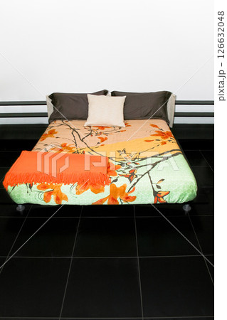 Double bed 126632048