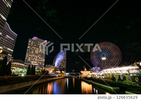 万国橋から見たみなとみらいの夜景 万国橋から見たみなとみらいの夜景 126635629