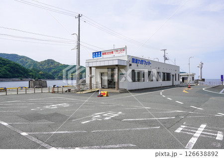 国道九四フェリー三崎港 126638892