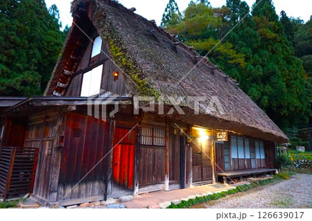 民宿　志みづ　荻町合掌造り集落　世界文化遺産　白川郷　茅葺 126639017