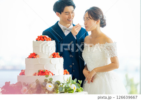 ウェディングイメージ　ファーストバイト 126639667