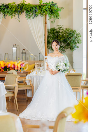 ブーケを持つ花嫁　結婚式場 126639700